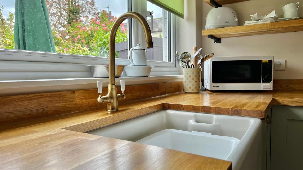 Cosy Cottage Уелингтън Екстериор снимка
